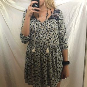 Hollister ex small floral dress.